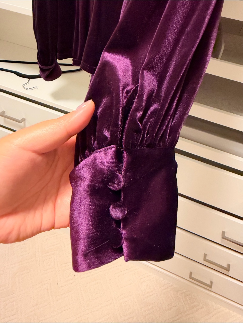 Unique Vintage Velvet Tie-Neck Blouse in Deep Plum - Size L 10/12 - NWT - Picture 3 of 5